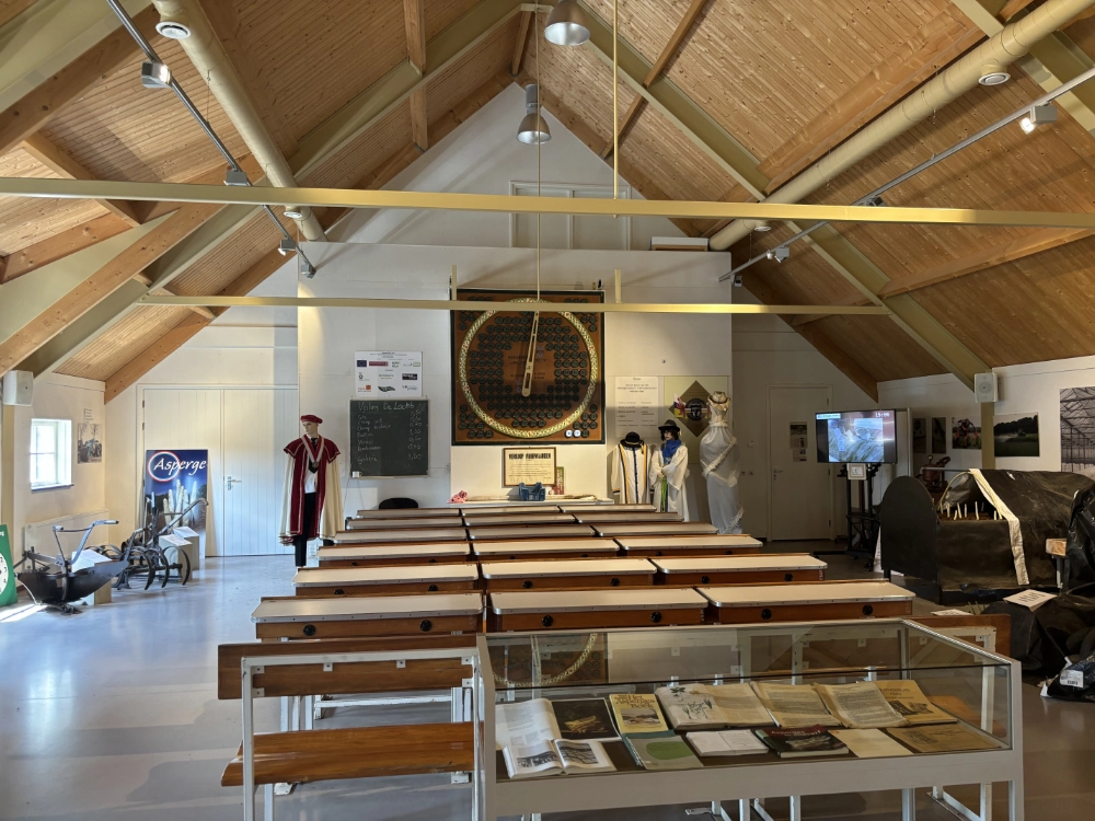 Asperge- en veilinggebouw